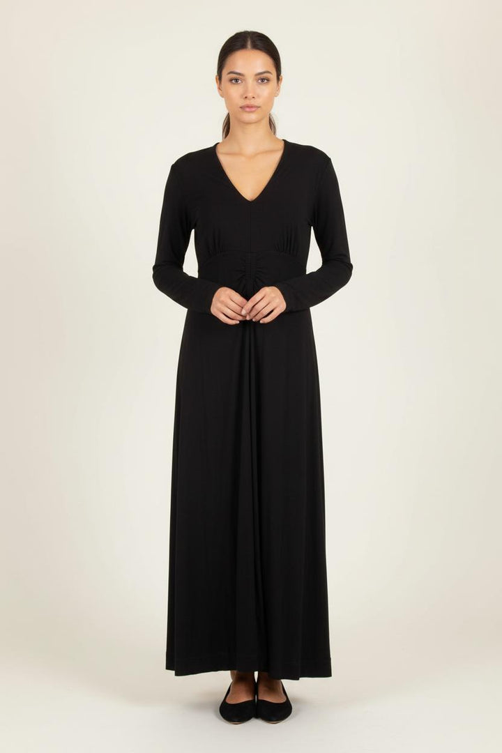 Robe Longue Noire - Taille S/36 de la marque La Fée Maraboutée | PARAD81503 - Vendu par Paradigme - Image 1