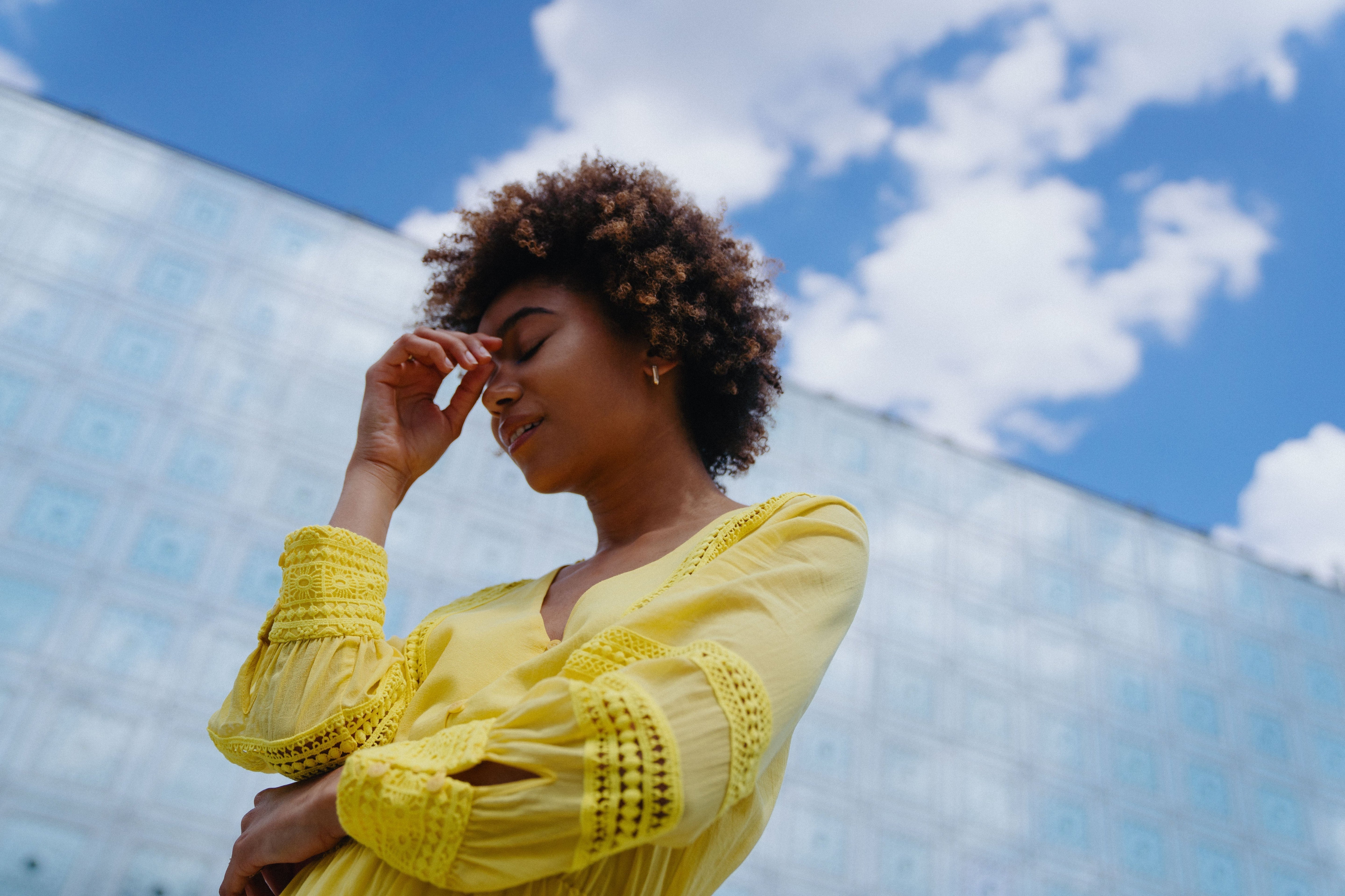 Almé Paris en seconde main : La mode inclusive et élégante qui célèbre toutes les silhouettes