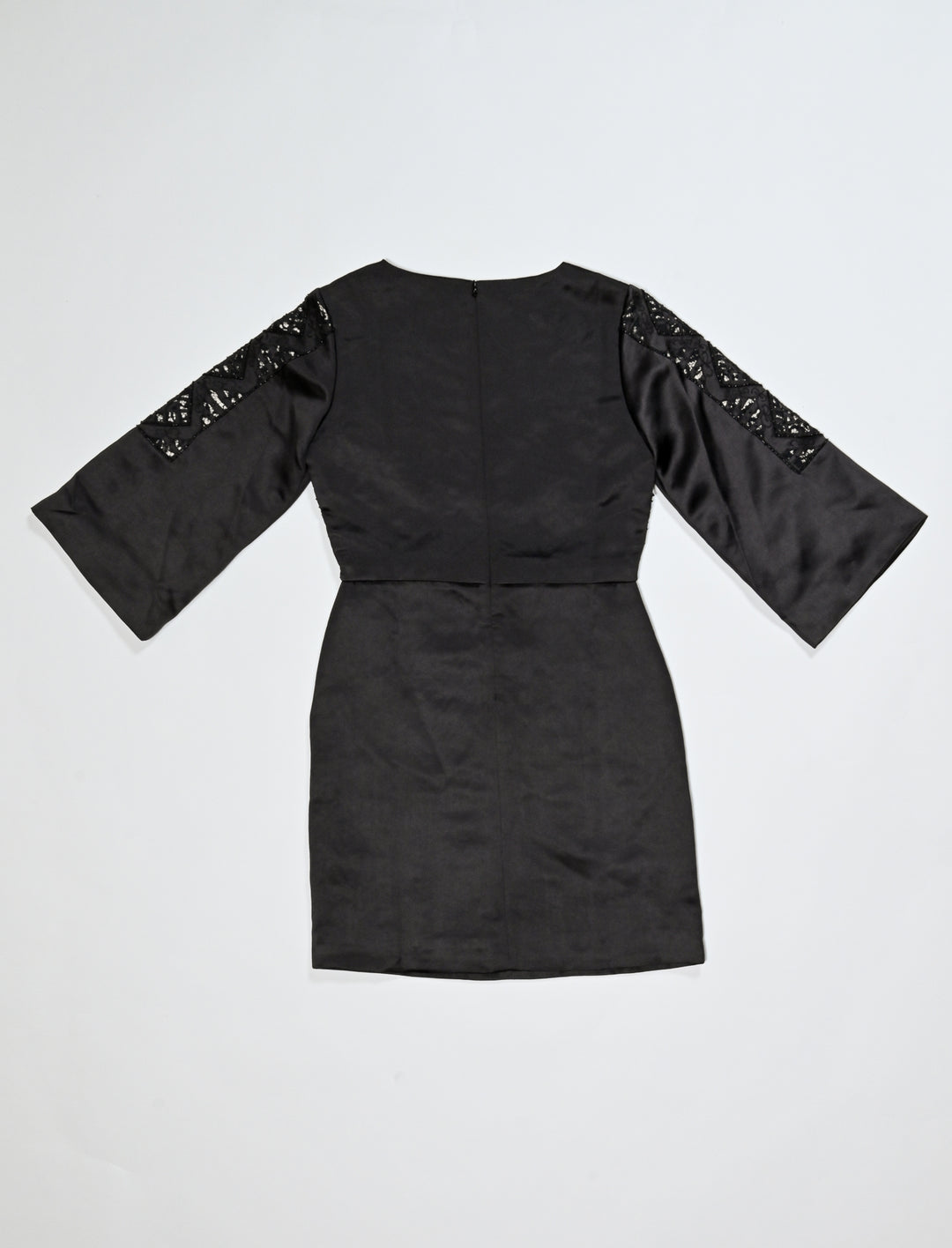 Robe Courte En Satin Brodée De Perles - Taille S/36