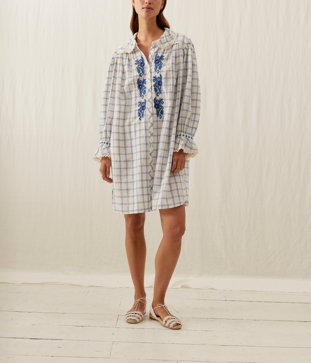 Robe Courte Blanche et Bleue - Taille S/36