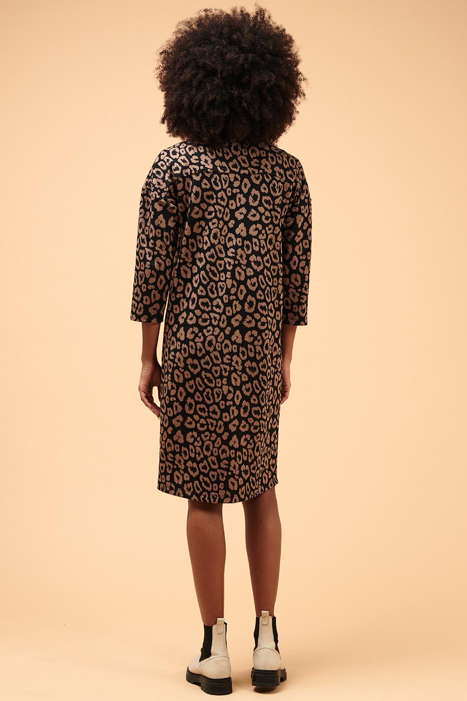 Straight dress with 3/4 sleeves in leopard jacquard - M/38