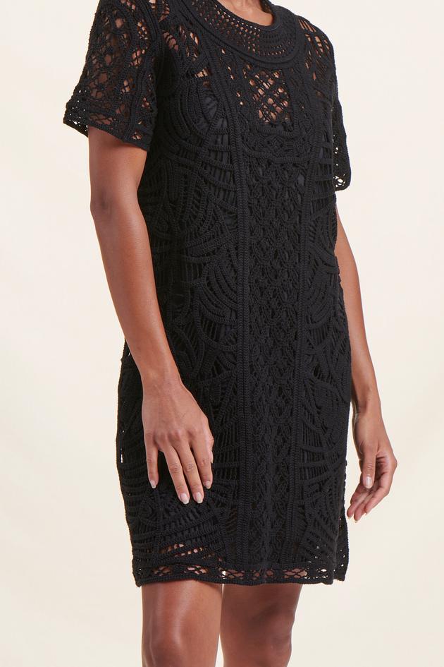 Robe courte en crochet noir manches courtes -  S/36