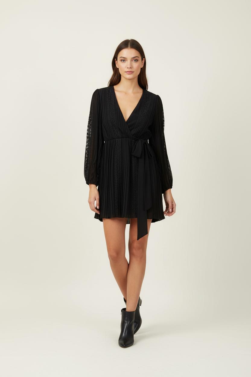 Robe Courte Noire - Taille S/36 de la marque The Kooples | GLLIM0123 - Vendu par Paradigme - Image 1
