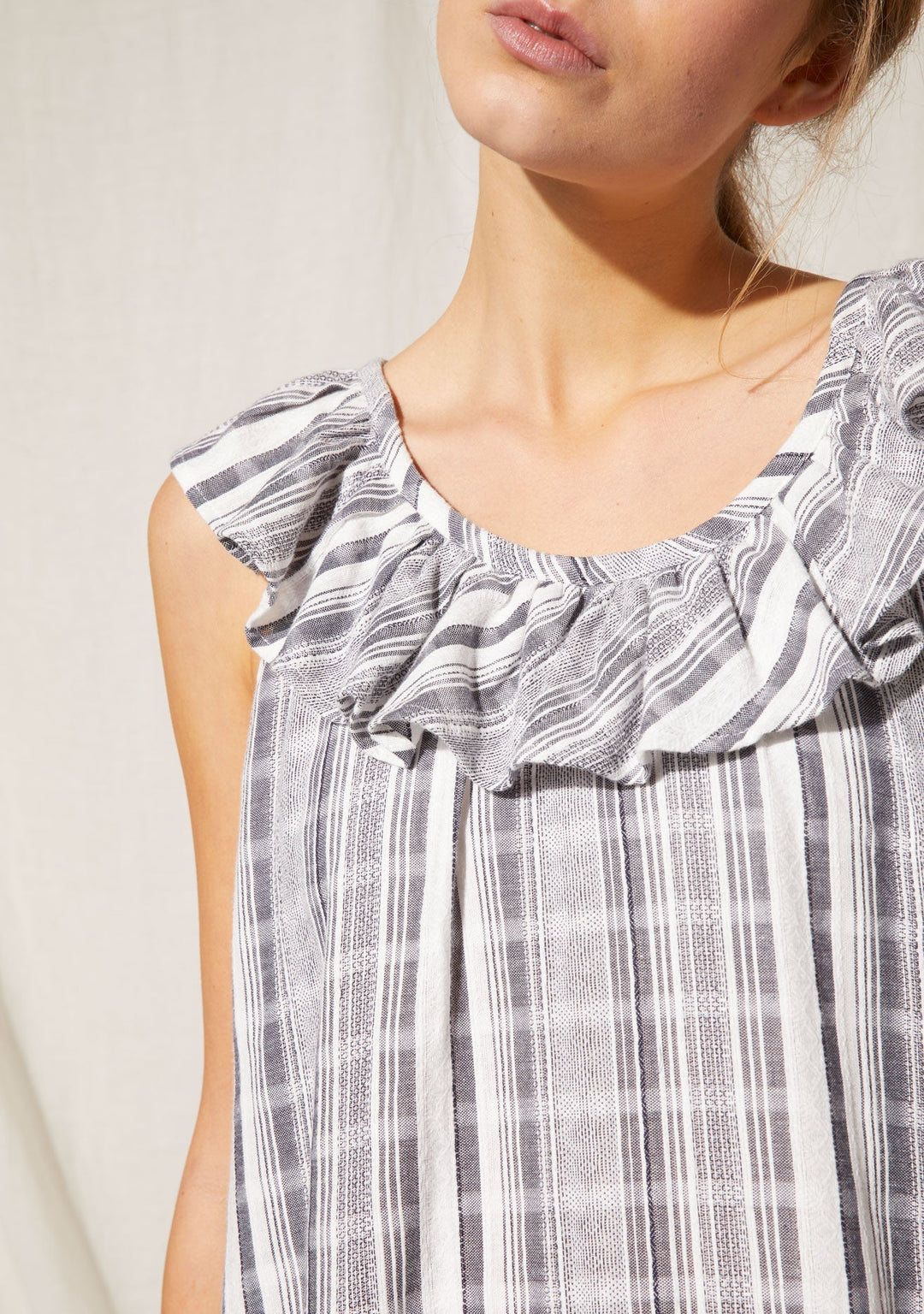 Robe Dolana - 36