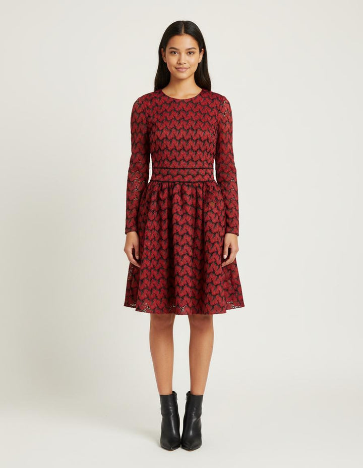 Robe En Dentelle Contrecollée - Taille S/36