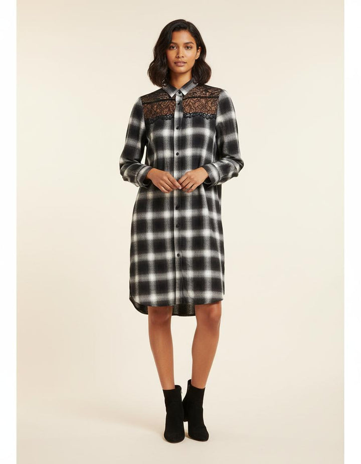 Robe Chemise Avec Détails En Dentelle - Taille M/38