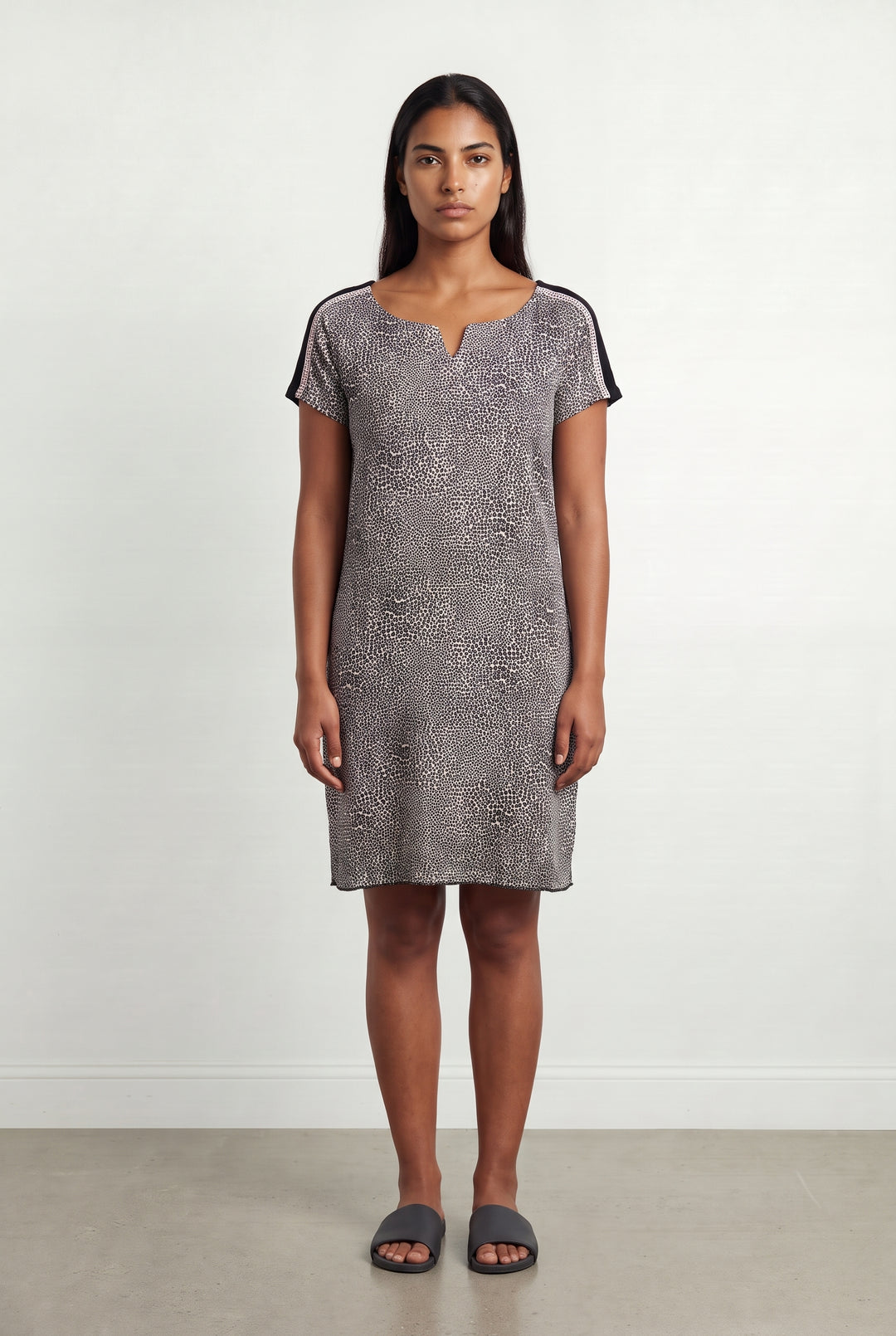 Robe Midi Noire et Blanche - Taille L/40 de la marque Kookai | PARAD100211 - Vendu par Paradigme - Image 1