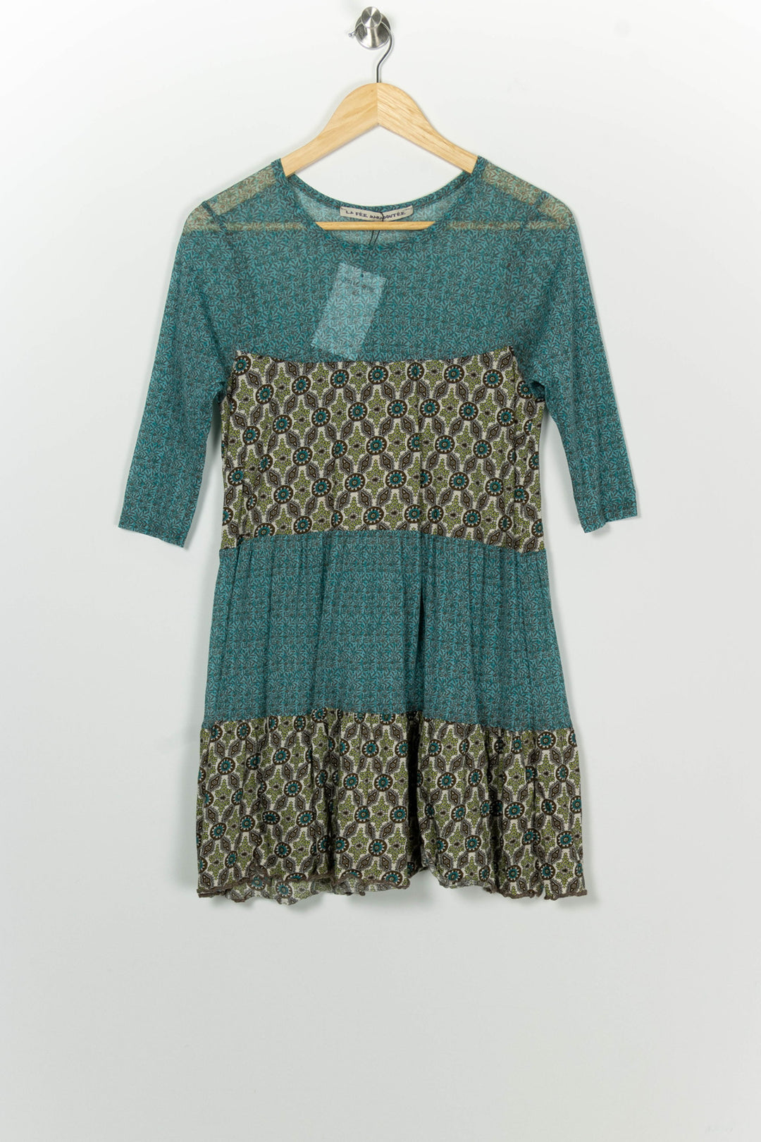 Robe Bleue et Beige - Taille XL/42 de la marque La Fée Maraboutée | PARAD100212 - Vendu par Paradigme - Image 2