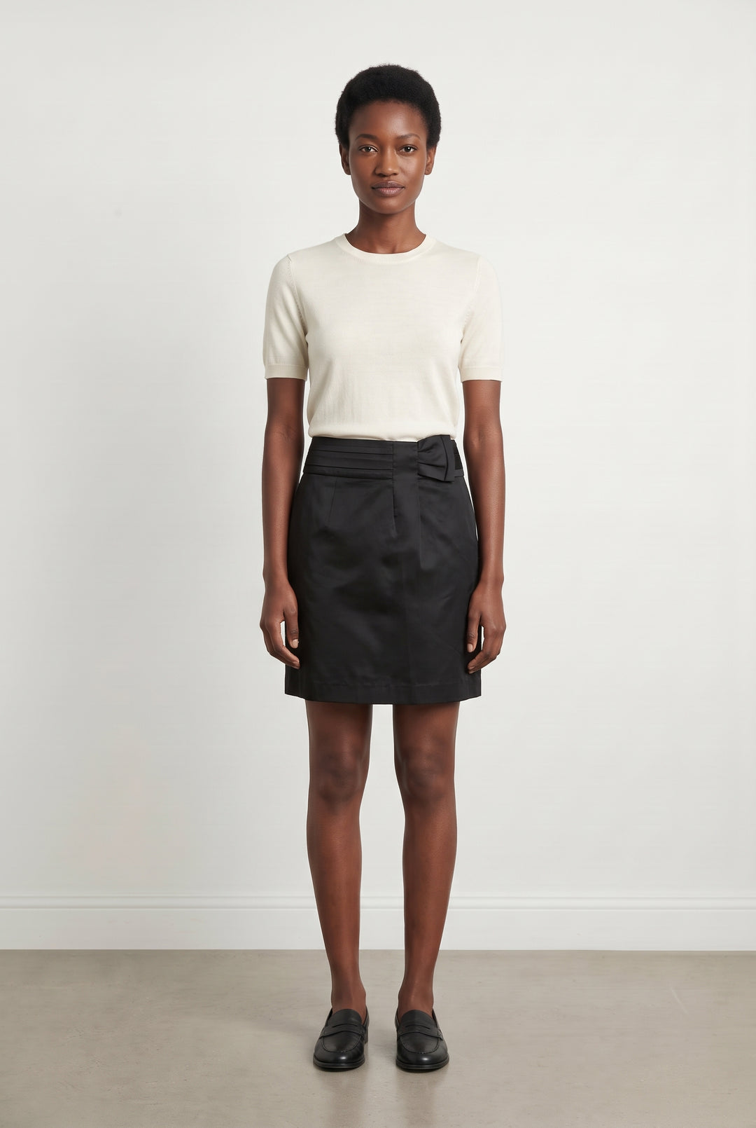 Jupe Courte Noire - Taille S/36 de la marque Caroll | PARAD100221 - Vendu par Paradigme - Image 1