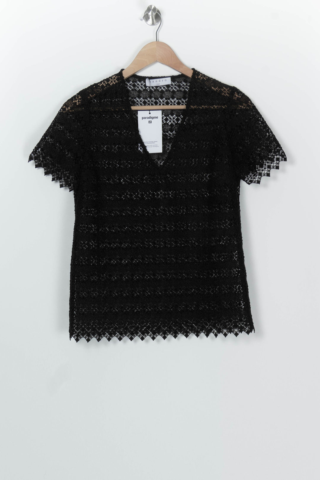 Top En Dentelle Noir - Taille M/38 de la marque Sandro | PARAD100251 - Vendu par Paradigme - Image 2