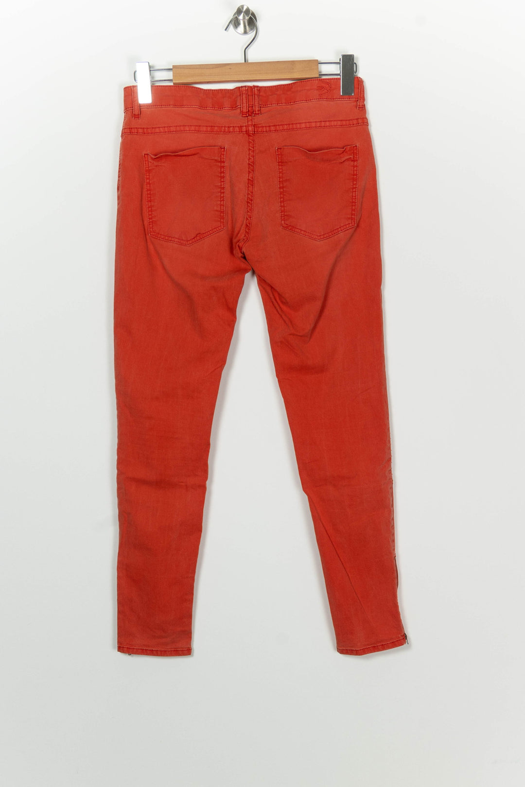 Jean Rouge - Taille M/38 de la marque Sandro | PARAD100312 - Vendu par Paradigme - Image 5