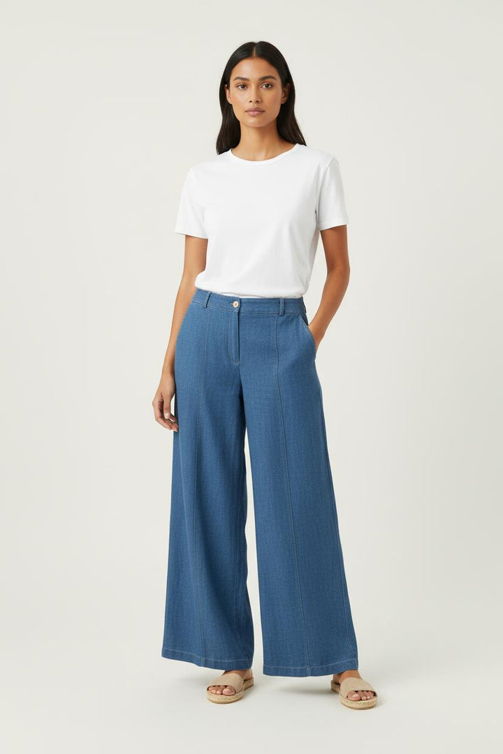 Jean Large Bleu - Taille L/40 de la marque La Fée Maraboutée | PARAD100540 - Vendu par Paradigme - Image 1