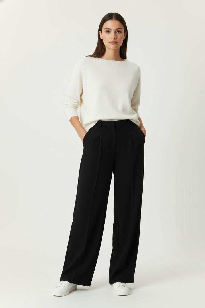 Pantalon Large Noir - Taille XL/42 de la marque La Fée Maraboutée | PARAD100541 - Vendu par Paradigme - Image 1