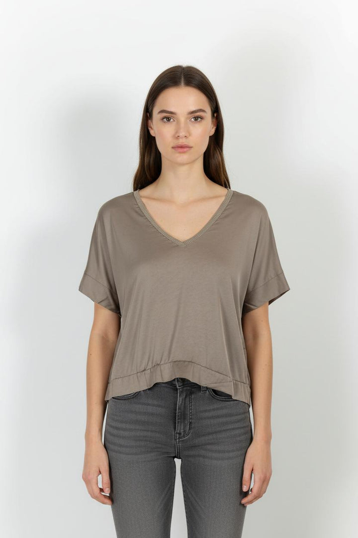 Blouse Beige - Taille XL/42 de la marque La Fée Maraboutée | PARAD100656 - Vendu par Paradigme - Image 1