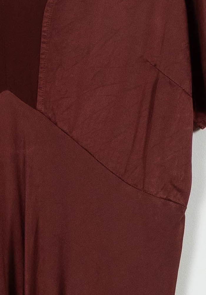 Robe Longue Bordeaux - Taille XL/42 de la marque La Fée Maraboutée | PARAD100658 - Vendu par Paradigme - Image 3