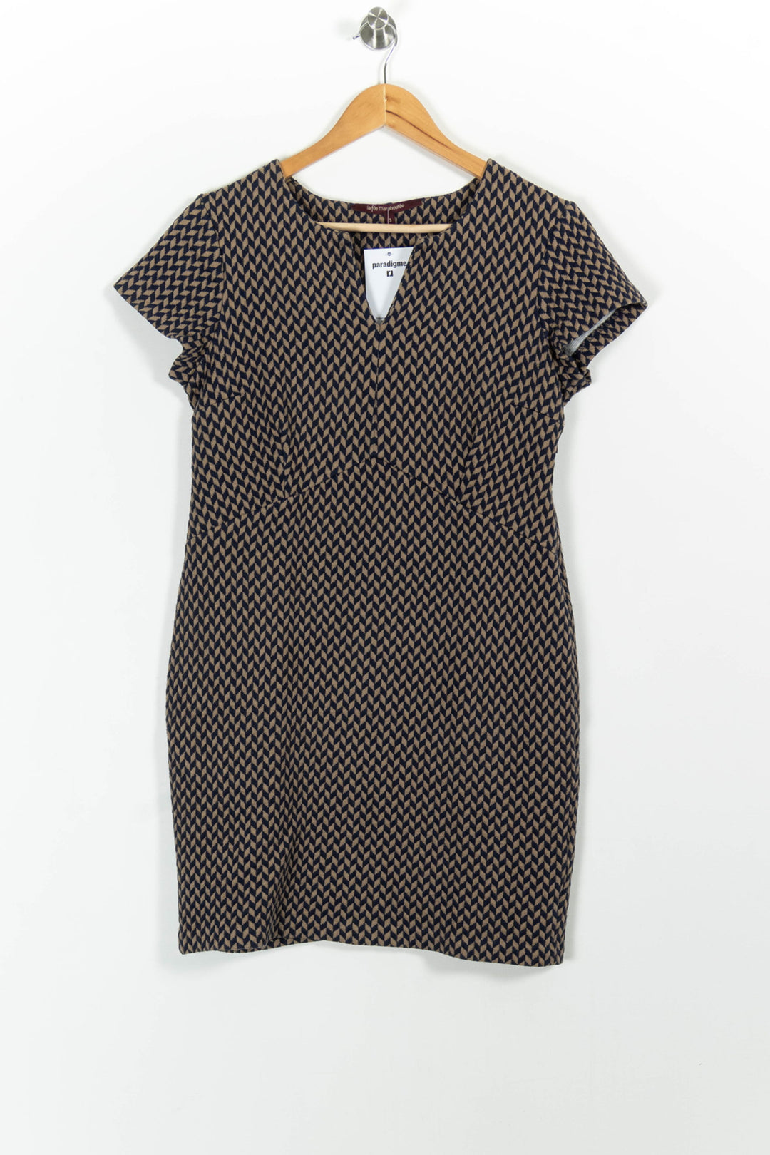 Robe Droite Marron et Noire - Taille L/40 de la marque La Fée Maraboutée | PARAD100688 - Vendu par Paradigme - Image 2