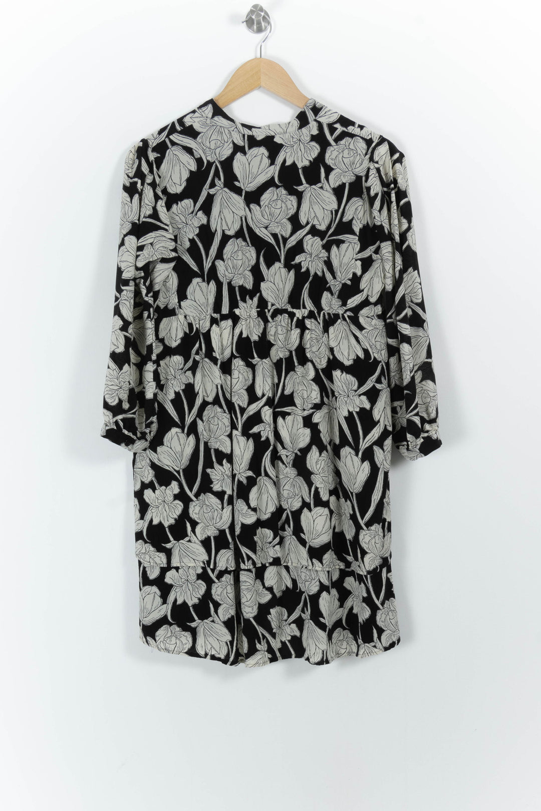 Robe Fleurie Noire et Blanche - Taille S/36 de la marque ZAPA | PARAD100760 - Vendu par Paradigme - Image 4
