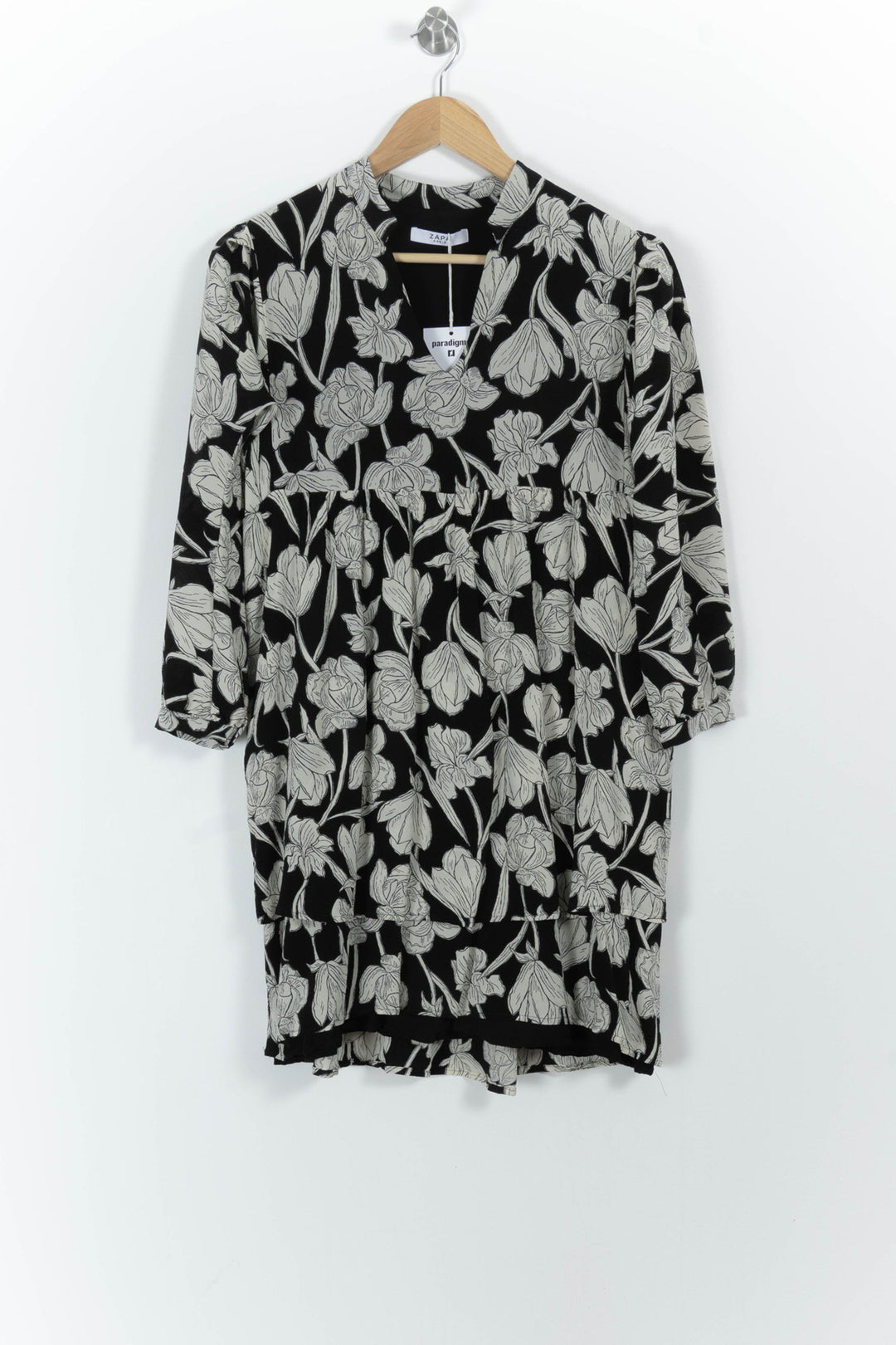 Robe Fleurie Noire et Blanche - Taille S/36 de la marque ZAPA | PARAD100760 - Vendu par Paradigme - Image 2