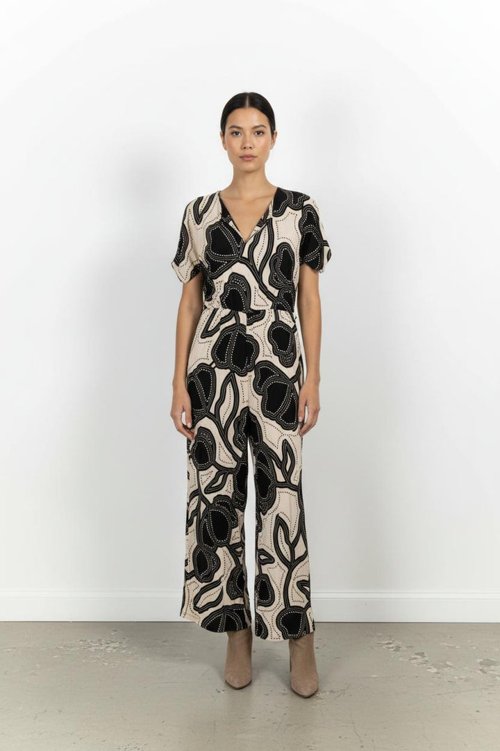Combinaison Noire et Beige - Taille S/36 de la marque La Fée Maraboutée | PARAD100841 - Vendu par Paradigme - Image 1