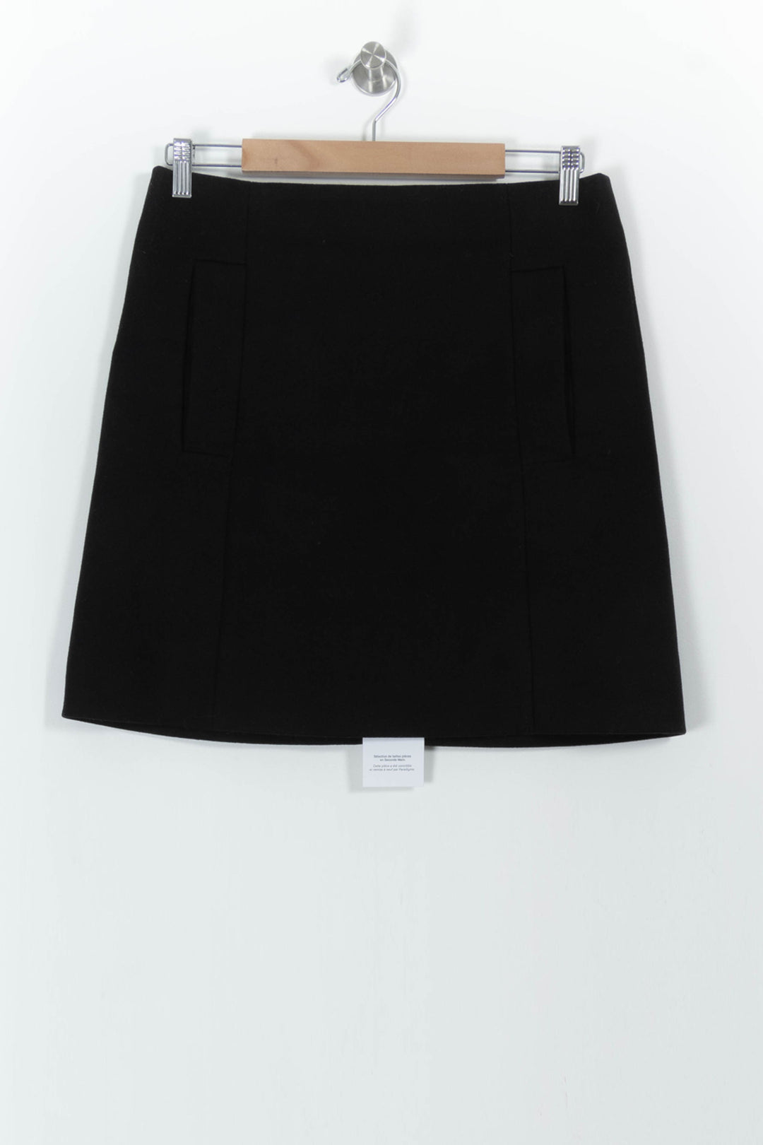 Jupe Courte Noire - Taille M/38 de la marque COS | PARAD101219 - Vendu par Paradigme - Image 2