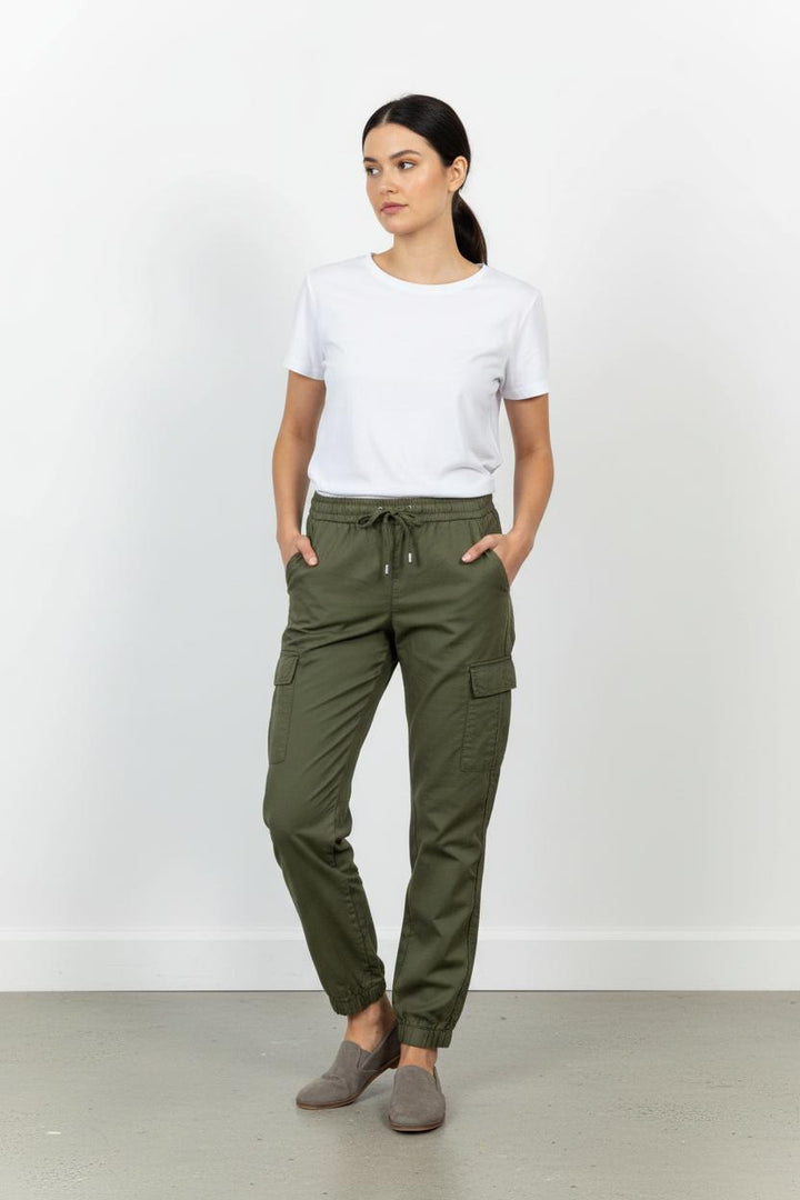 Jogpant Vert - Taille M/38 de la marque IKKS | PARAD101321 - Vendu par Paradigme - Image 1