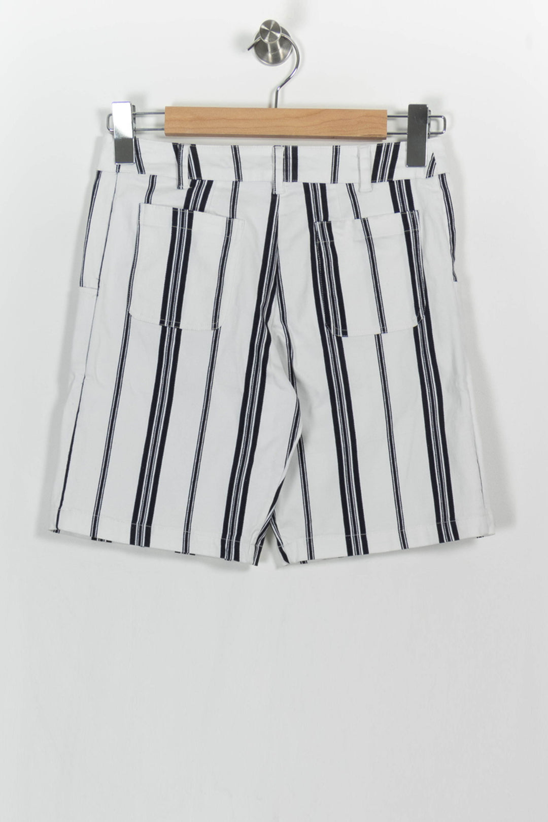Short Blanc et Noir - Taille XS/34 de la marque Valentine Gauthier | PARAD101522 - Vendu par Paradigme - Image 4
