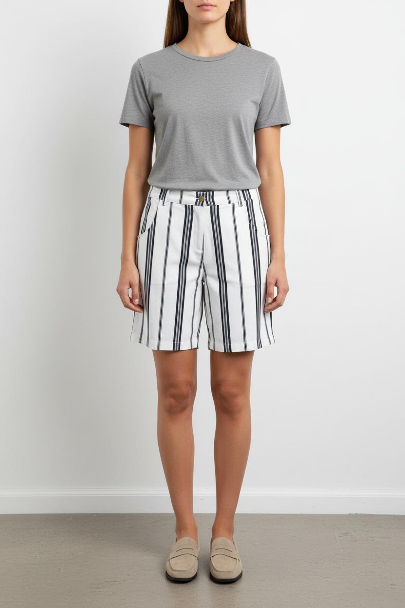 Short Blanc et Noir - Taille XS/34 de la marque Valentine Gauthier | PARAD101522 - Vendu par Paradigme - Image 1