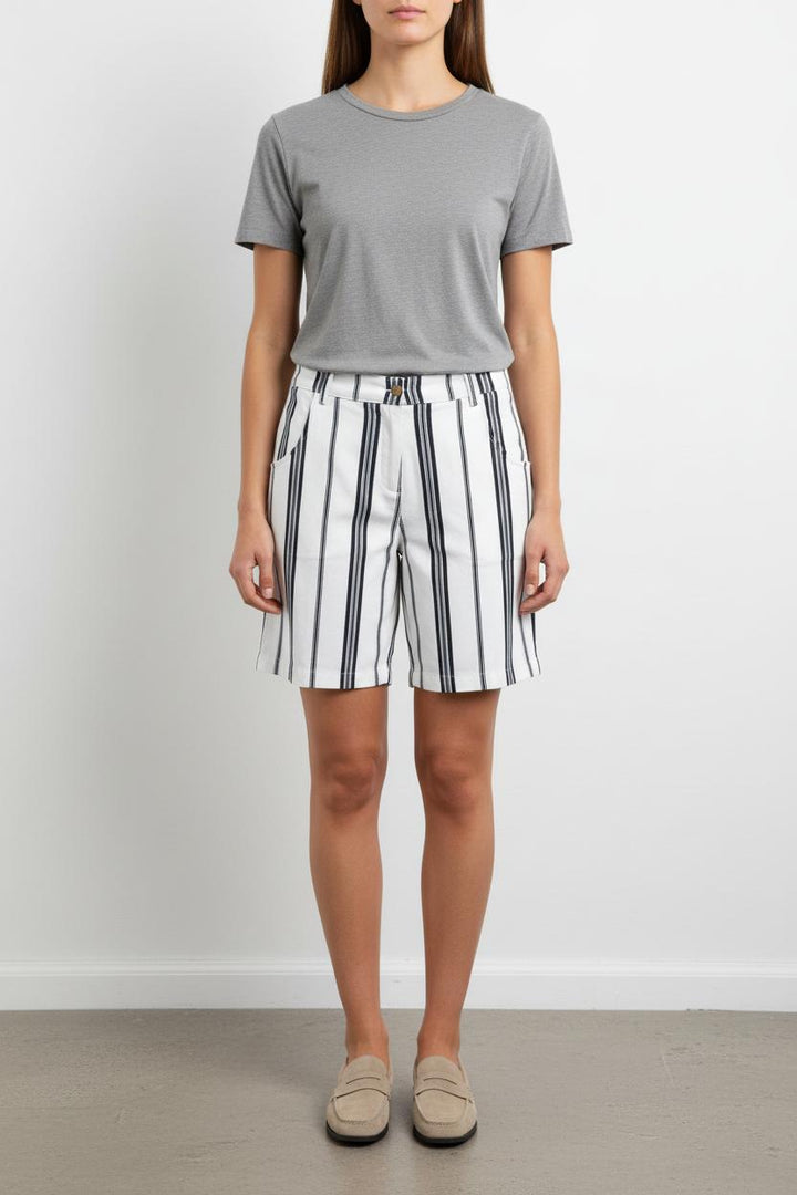 Short Blanc et Noir - Taille XS/34 de la marque Valentine Gauthier | PARAD101522 - Vendu par Paradigme - Image 1
