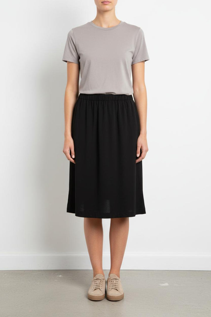 Jupe Noire - Taille M/38 de la marque American Vintage | PARAD101639 - Vendu par Paradigme - Image 1