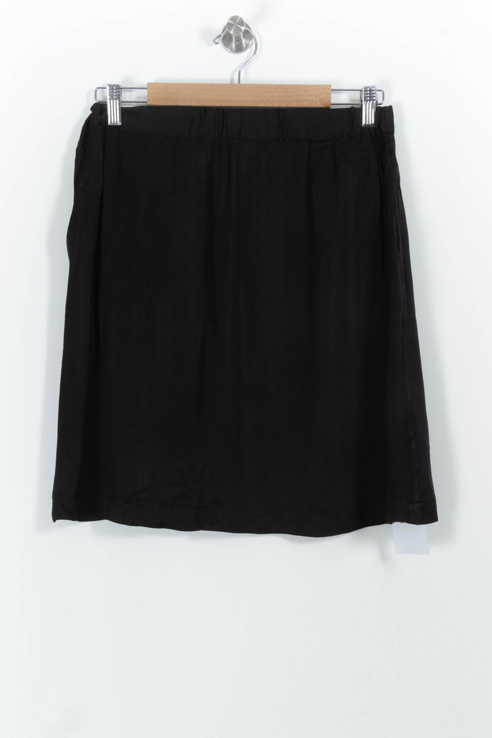 Jupe Noire - Taille M/38 de la marque American Vintage | PARAD101639 - Vendu par Paradigme - Image 2