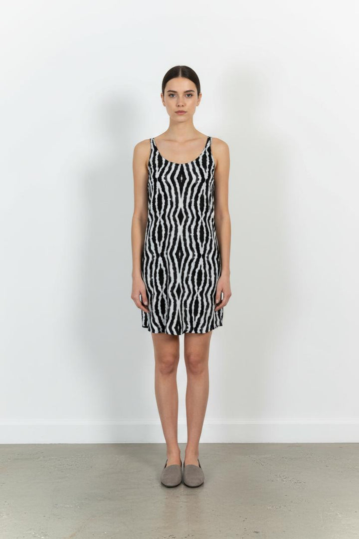 Robe Courte Noire et Blanche - Taille S/36 de la marque Sud express | PARAD101908 - Vendu par Paradigme - Image 1