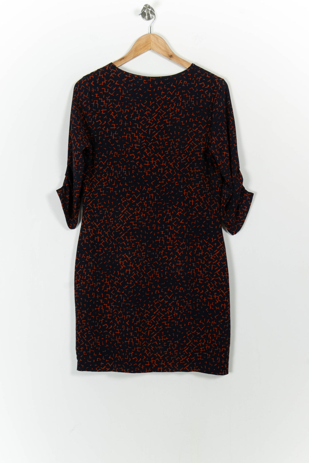 Robe Noire et Orange - Taille M/38 de la marque La Fée Maraboutée | PARAD102022 - Vendu par Paradigme - Image 4