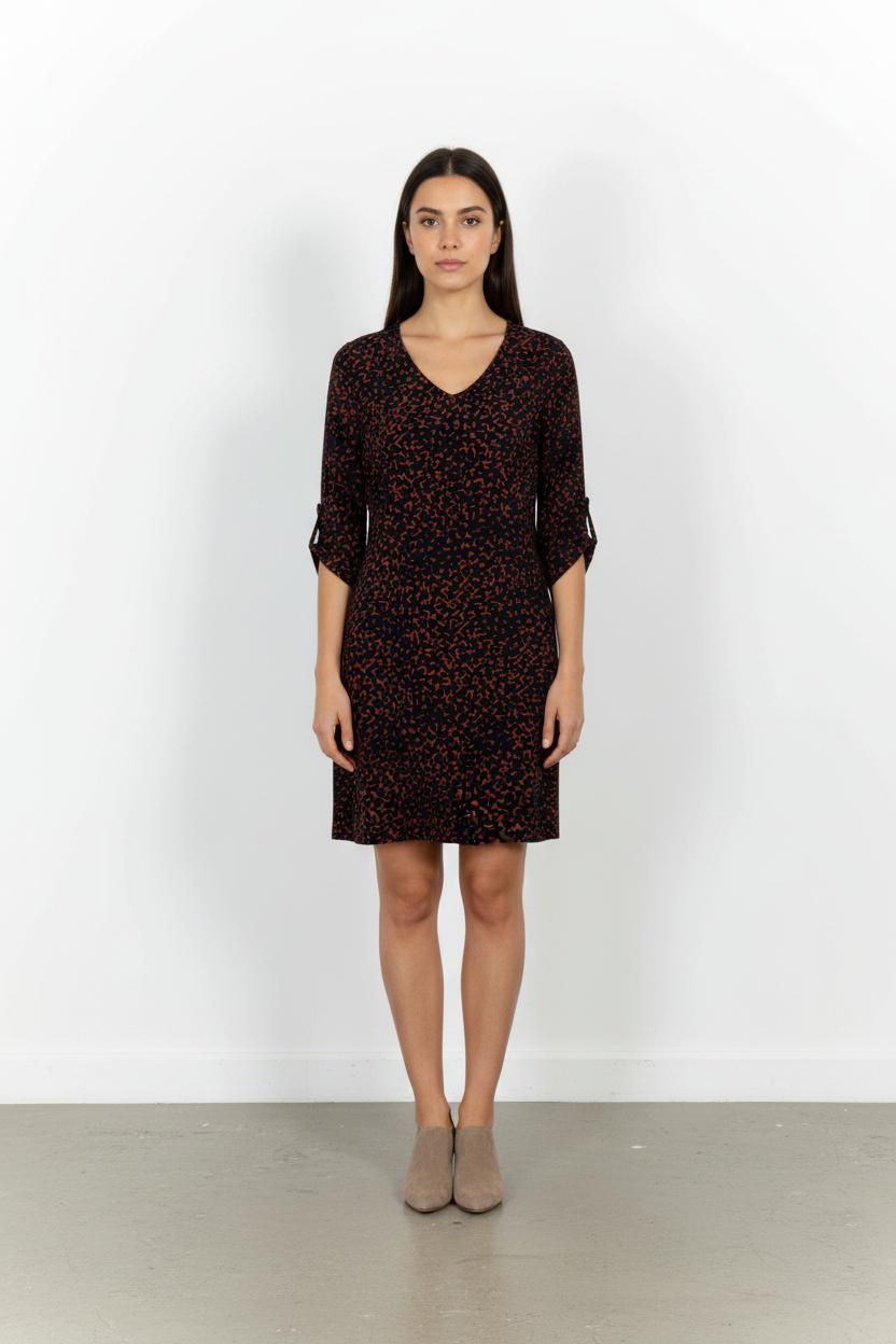 Robe Noire et Orange - Taille M/38 de la marque La Fée Maraboutée | PARAD102022 - Vendu par Paradigme - Image 1