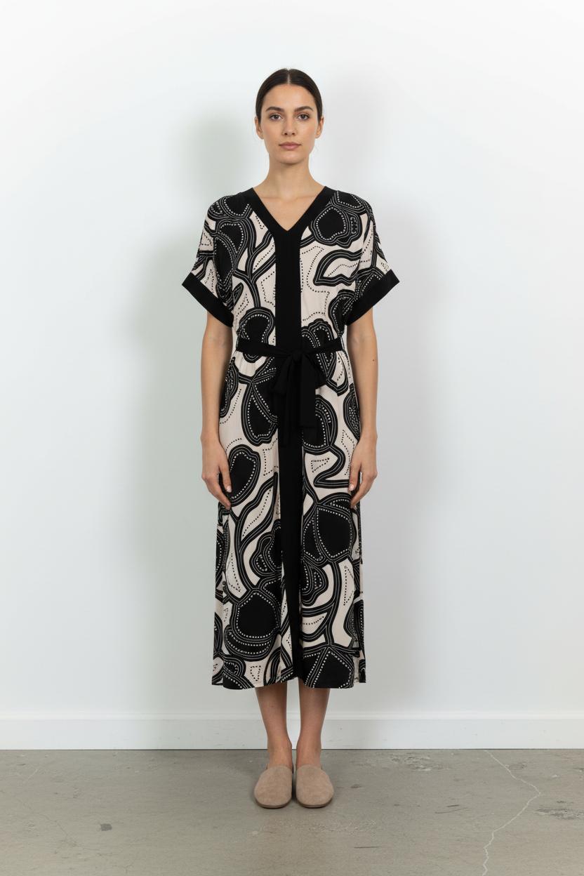 Robe Longue Noire et Beige - Taille L/40 de la marque La Fée Maraboutée | PARAD102260 - Vendu par Paradigme - Image 1