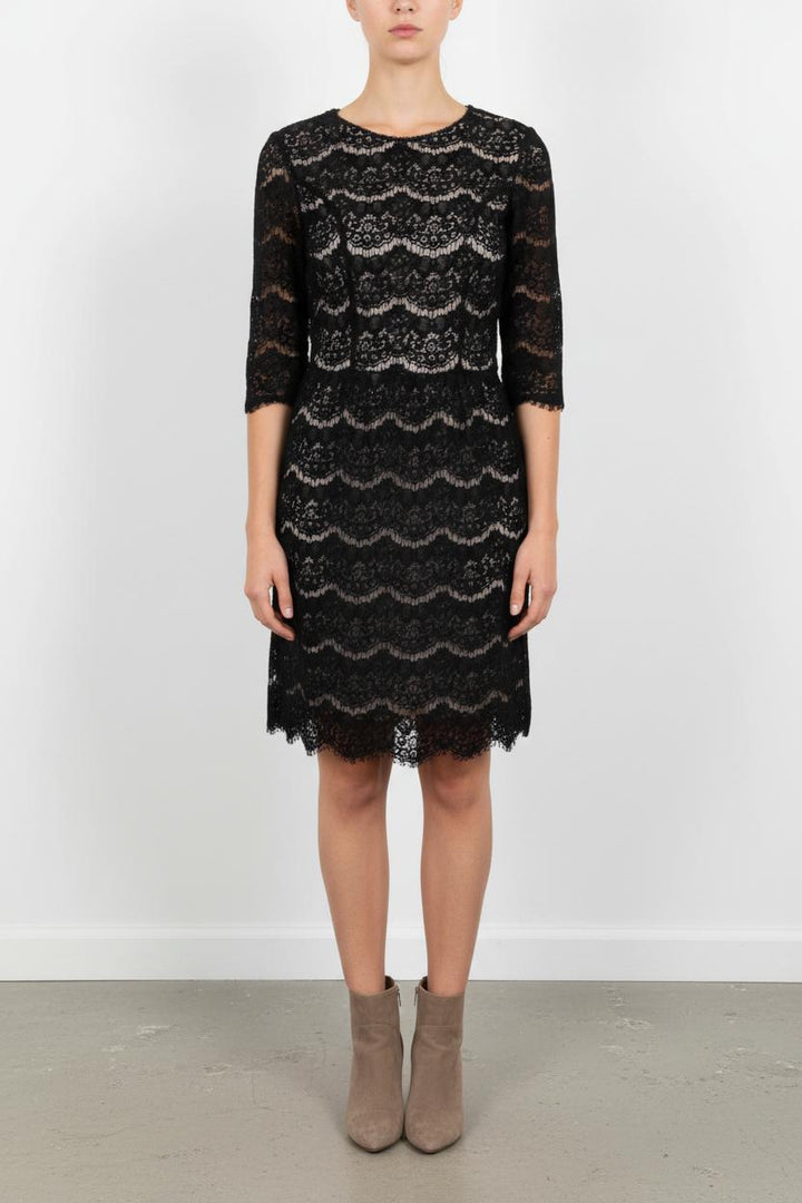 Robe en dentelle noire - Taille XS/34 de la marque Suncoo | PARAD102605 - Vendu par Paradigme - Image 1