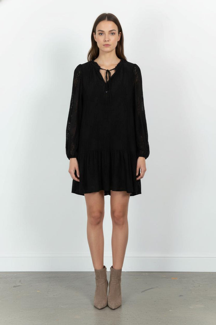 Robe Noire - Taille M/38 de la marque La Fée Maraboutée | PARAD103175 - Vendu par Paradigme - Image 1