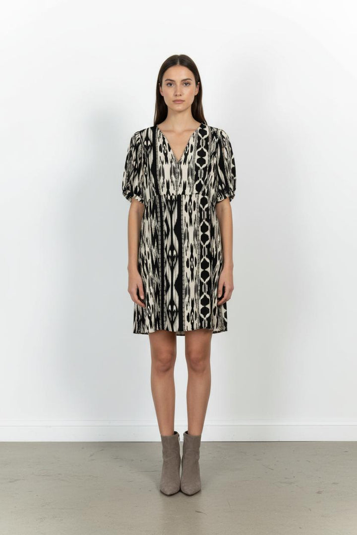 Robe Courte Noire et Beige - Taille L/40 de la marque La Fée Maraboutée | PARAD103220 - Vendu par Paradigme - Image 1