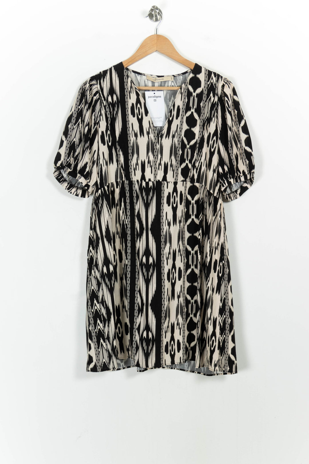 Robe Courte Noire et Beige - Taille L/40 de la marque La Fée Maraboutée | PARAD103220 - Vendu par Paradigme - Image 2