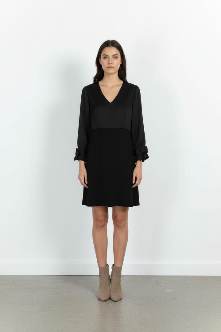 Robe Courte Noire - Taille S/36 de la marque Claudie Pierlot | PARAD103223 - Vendu par Paradigme - Image 1