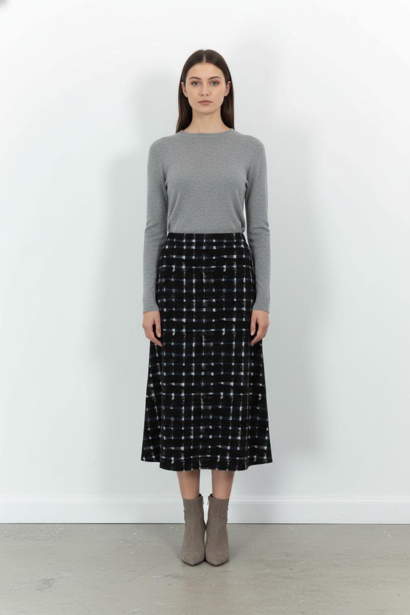 Jupe Midi Noire et Blanche - Taille M/38 de la marque Humility | PARAD103309 - Vendu par Paradigme - Image 1