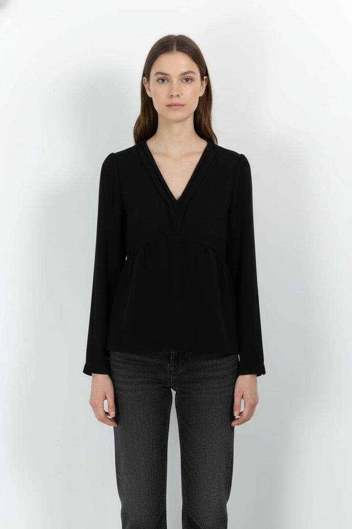 Blouse Noire - Taille S/36 de la marque IKKS | PARAD103402 - Vendu par Paradigme - Image 1