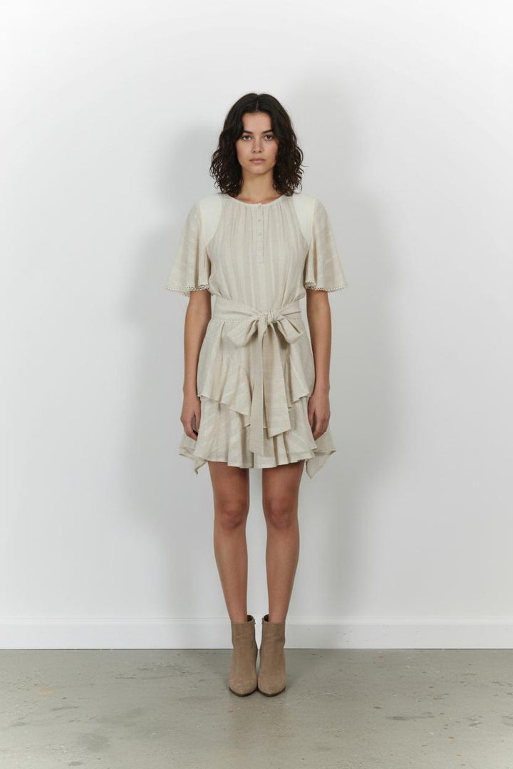 Robe Volantée Beige - Taille L/40 de la marque Indies | PARAD103644 - Vendu par Paradigme - Image 1