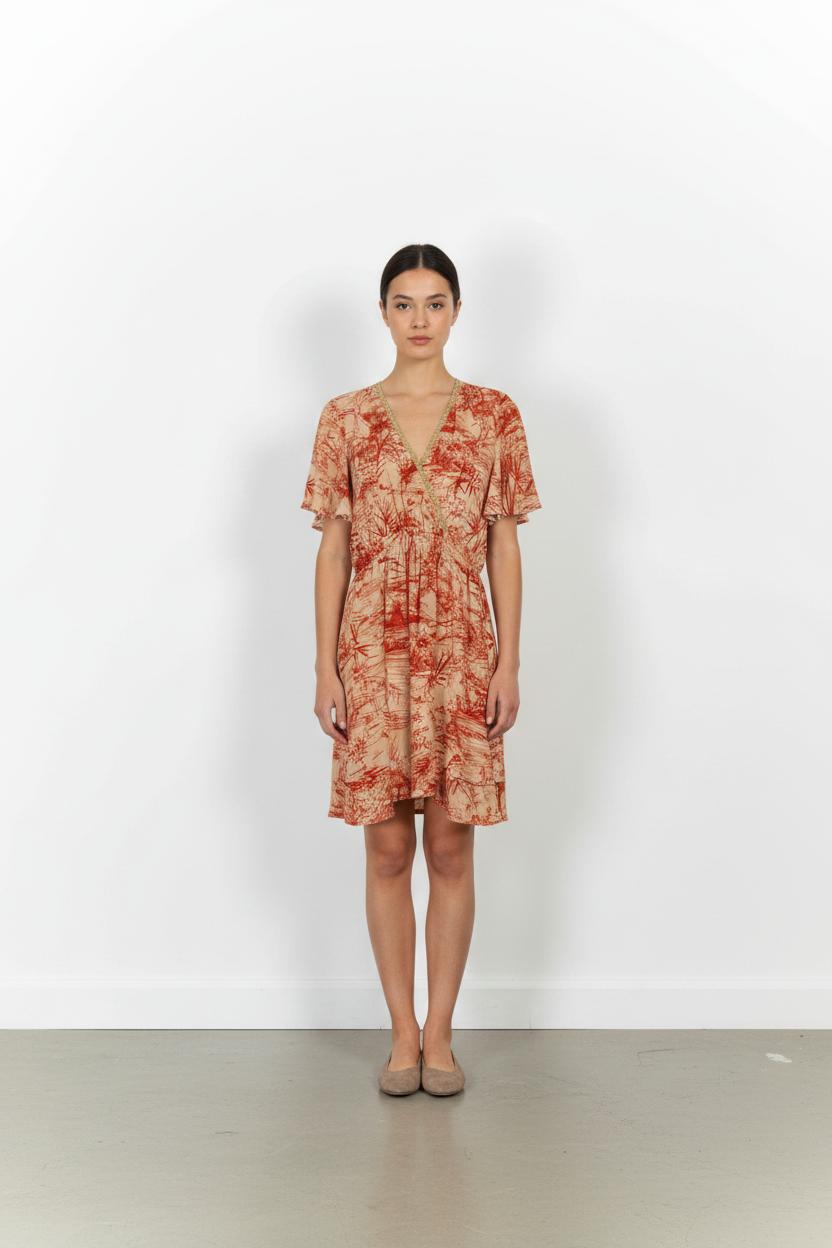 Robe Cache-Cœur Beige et Rouge - Taille M/38 de la marque Indies | PARAD103655 - Vendu par Paradigme - Image 1