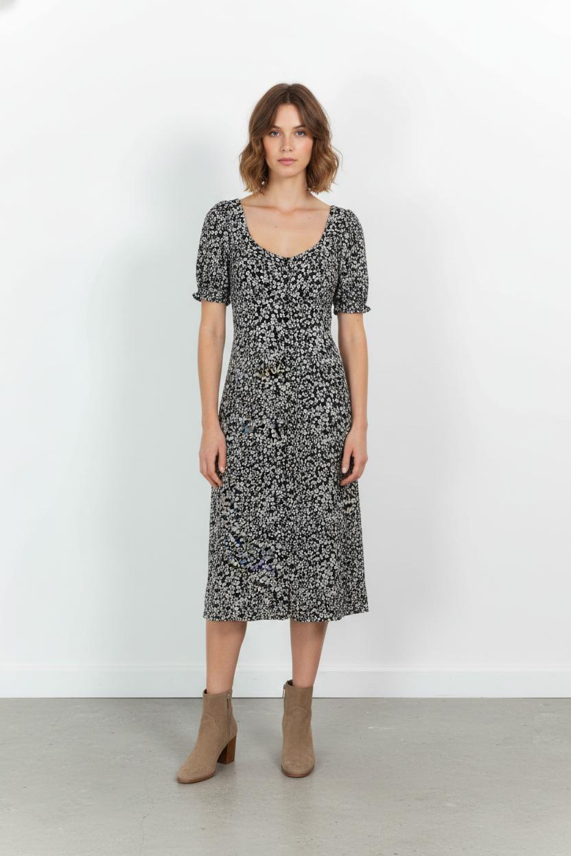 Robe Fleurie Noire et Blanche - Taille S/36 de la marque Petite Mendigote | PARAD103705 - Vendu par Paradigme - Image 1