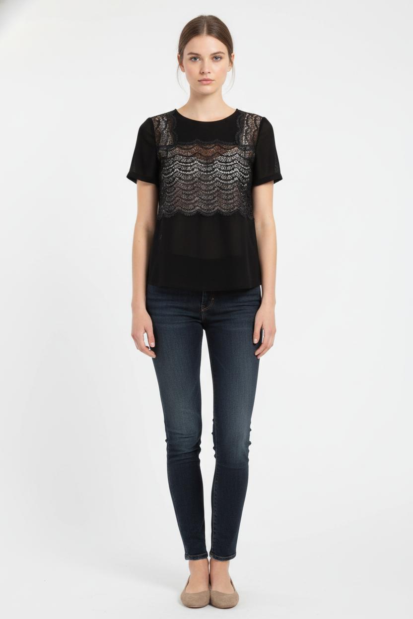 Top en Dentelle Noir - Taille S/36 de la marque Sandro | PARAD103720 - Vendu par Paradigme - Image 1