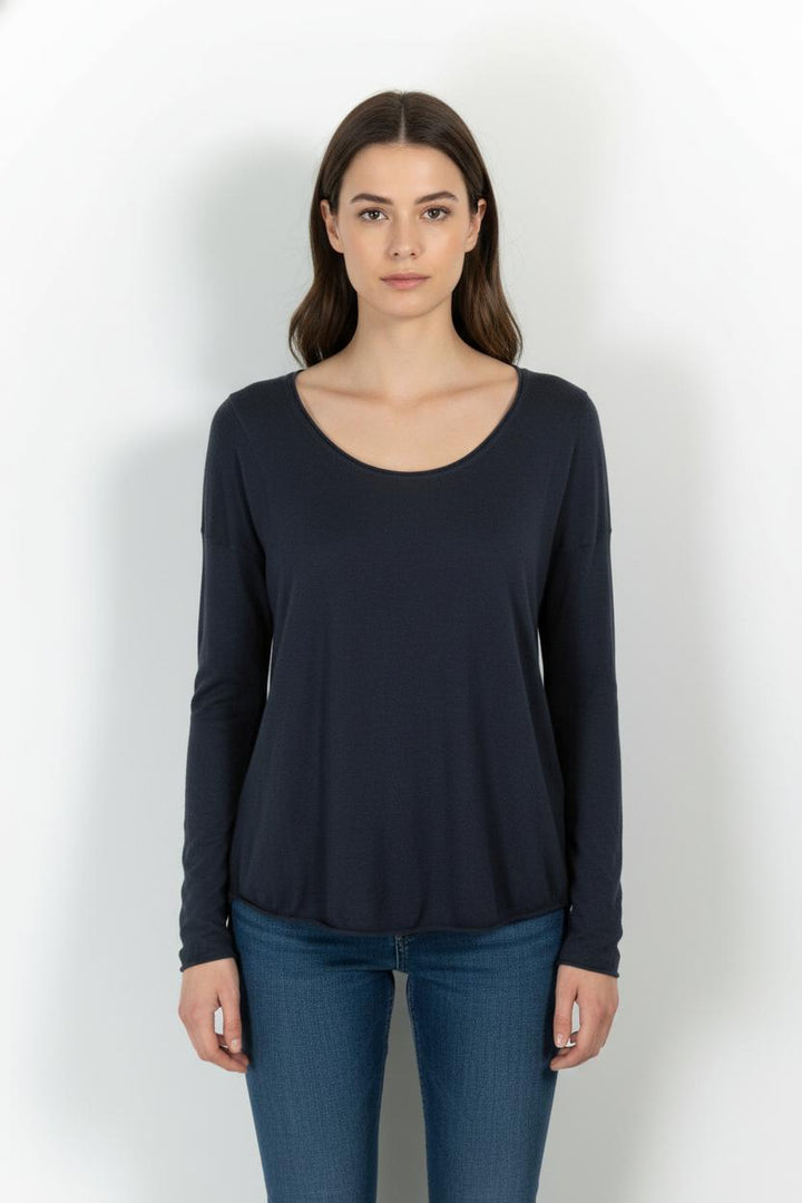 Pull Bleu - Taille M/38 de la marque American Vintage | PARAD103854 - Vendu par Paradigme - Image 1