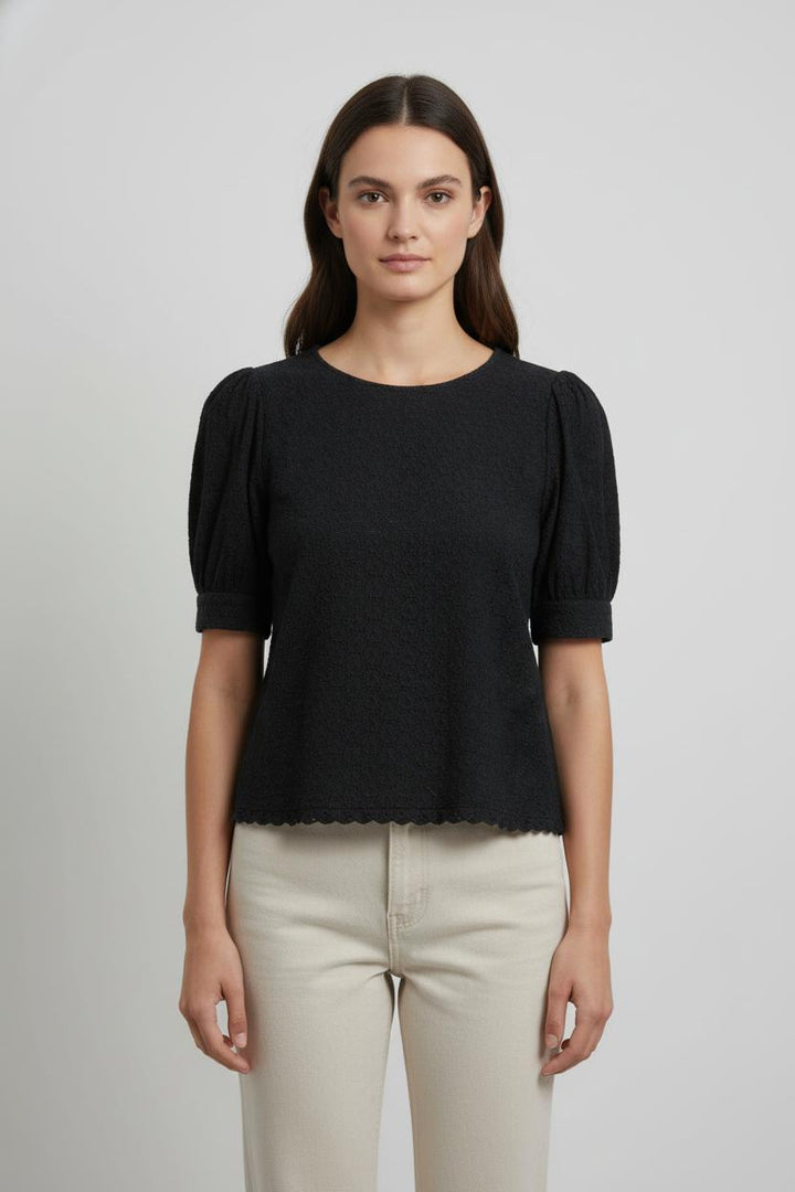 Blouse Noire - Taille M/38 de la marque La Fée Maraboutée | PARAD103864 - Vendu par Paradigme - Image 1
