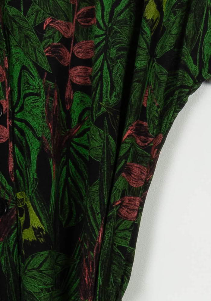 Robe Verte et Rouge - Taille M/38 de la marque La Fée Maraboutée | PARAD104031 - Vendu par Paradigme - Image 3