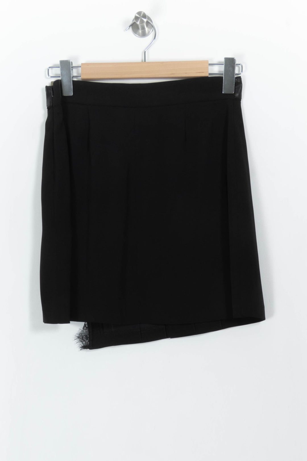 Jupe Plissée Noire - Taille XL/42 de la marque Liu Jo | PARAD104114 - Vendu par Paradigme - Image 4