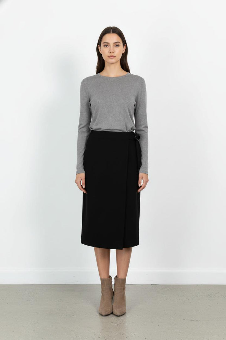 Jupe Crayon Noire - Taille M/38 de la marque Sézane | PARAD104156 - Vendu par Paradigme - Image 1